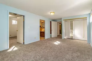 811 S Van Buren Ave, Loveland, CO 80537 - Photo 17