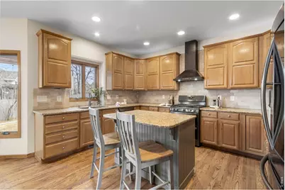 6908 Saint Thomas Dr, Fort Collins, CO 80525 - Photo 17