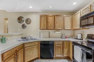 2201 Calais Dr, Longmont, CO 80504 - Photo 9