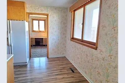 310 Cleveland St, Sterling, CO 80751 - Photo 9