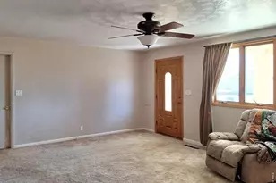 310 Cleveland St, Sterling, CO 80751 - Photo 5