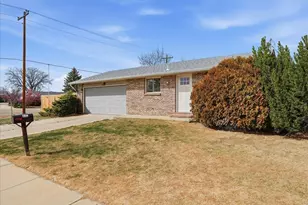 1319 Edwina Pl, Loveland, CO 80537 - Photo 33