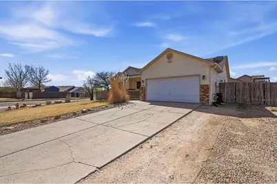 2404 Marina St, Evans, CO 80620 - Photo 43