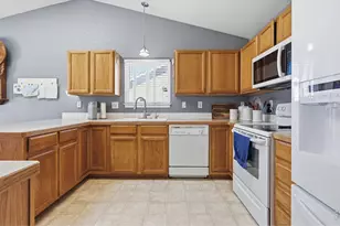 2404 Marina St, Evans, CO 80620 - Photo 13