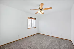 1245 W 50th St, Loveland, CO 80538 - Photo 15