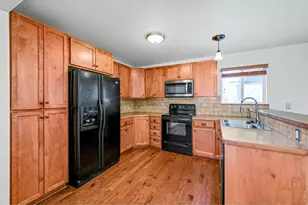 1245 W 50th St, Loveland, CO 80538 - Photo 7
