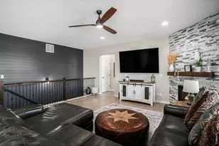 2069 Covered Bridge Pkwy, Windsor, CO 80550 - Photo 7