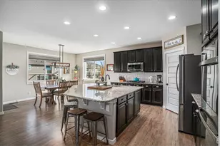 2069 Covered Bridge Pkwy, Windsor, CO 80550 - Photo 9