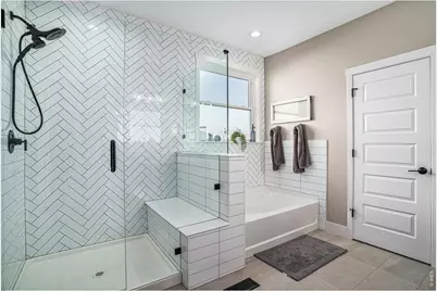 2069 Covered Bridge Pkwy, Windsor, CO 80550 - Photo 21