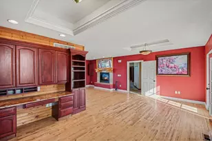 2048 Fairway Ln, Greeley, CO 80634 - Photo 9