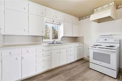 2310 Kirkview Dr, Loveland, CO 80538 - Photo 15