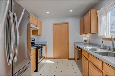 1498 S Dawn Dr, Milliken, CO 80543 - Photo 9