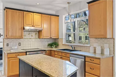 2307 Bluebird Dr, Longmont, CO 80504 - Photo 13