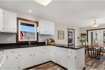 1050 Sunrise Dr, Lyons, CO 80540 - Photo 9