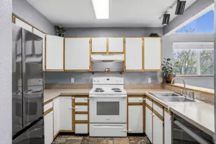 2929 Ross Dr, Fort Collins, CO 80526 - Photo 5