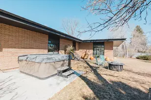 829 Juniper Ln, Fort Collins, CO 80526 - Photo 43