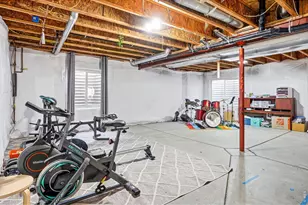 5204 Clover Basin Dr, Longmont, CO 80503 - Photo 25