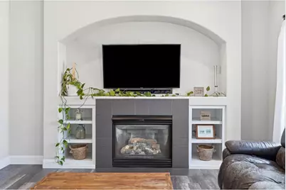 5204 Clover Basin Dr, Longmont, CO 80503 - Photo 5