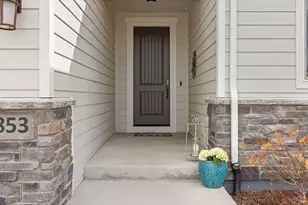 1853 Holloway Dr, Windsor, CO 80550 - Photo 3