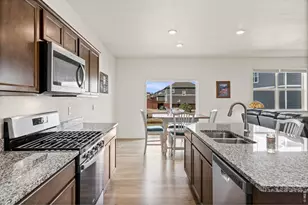 2555 Siskin Wy, Johnstown, CO 80534 - Photo 7