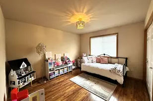 1720 E 11th St, Loveland, CO 80537 - Photo 13