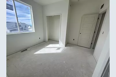 3905 Kenai St, Evans, CO 80620 - Photo 9