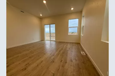 752 Ayrshire Rd, Johnstown, CO 80534 - Photo 3