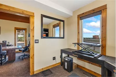 500 E Oak St, Fort Collins, CO 80524 - Photo 9