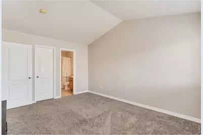 1419 Red Mountain Dr #15, Longmont, CO 80504 - Photo 17