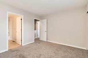 1419 Red Mountain Dr, Longmont, CO 80504 - Photo 21