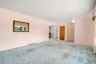 912 Rocky Rd, Fort Collins, CO 80521 - Photo 5