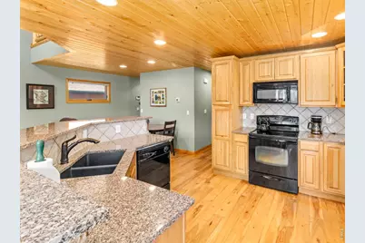 726 Black Canyon Dr, Estes Park, CO 80517 - Photo 17