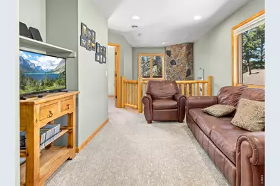 726 Black Canyon Dr, Estes Park, CO 80517 - Photo 31
