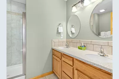 726 Black Canyon Dr, Estes Park, CO 80517 - Photo 21