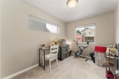 1216 Hummingbird Cir, Longmont, CO 80501 - Photo 15