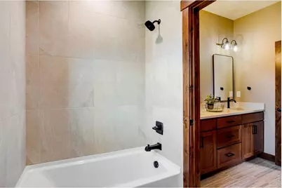 1616 Continental Peaks Cir, Estes Park, CO 80517 - Photo 31