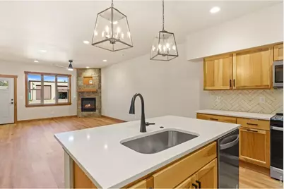 1720 Continental Peaks Cir, Estes Park, CO 80517 - Photo 7