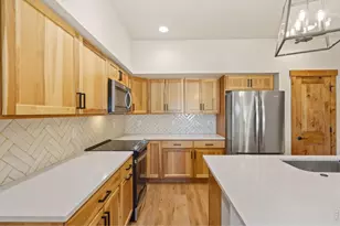 1720 Continental Peaks Cir, Estes Park, CO 80517 - Photo 5