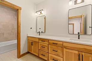 1720 Continental Peaks Cir, Estes Park, CO 80517 - Photo 21