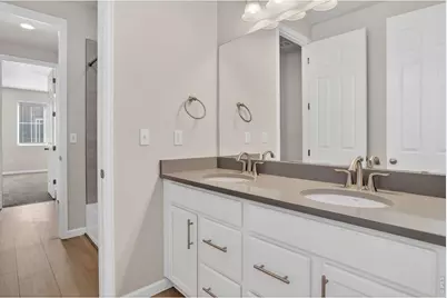 26984 E Archer Ave, Aurora, CO 80018 - Photo 25