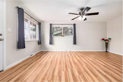 439 Dickson St, Longmont, CO 80504 - Photo 5