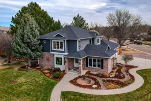 1204 Twin Peaks Cir, Longmont, CO 80503 - Photo 3
