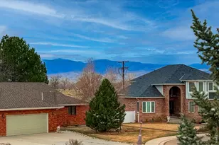 1204 Twin Peaks Cir, Longmont, CO 80503 - Photo 19