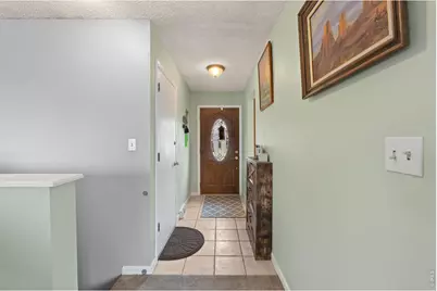 2201 Mountair Ln, Greeley, CO 80634 - Photo 5
