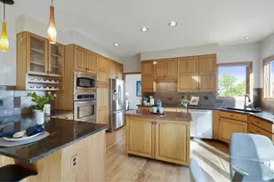 1013 Fox Hills Dr, Fort Collins, CO 80526 - Photo 13