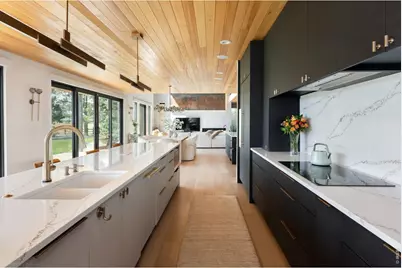 6915 Goose Point Ct, Longmont, CO 80503 - Photo 11