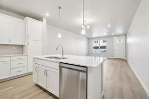 410 High Point Dr, Longmont, CO 80504 - Photo 9