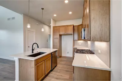 4204 Trapper Lake Dr, Loveland, CO 80538 - Photo 3