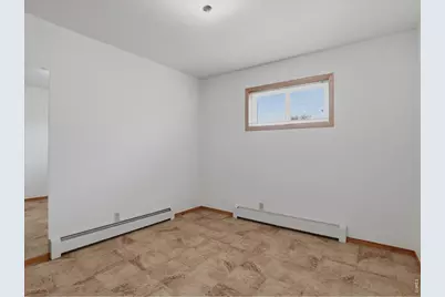 2412 Lake Dr, Loveland, CO 80538 - Photo 31