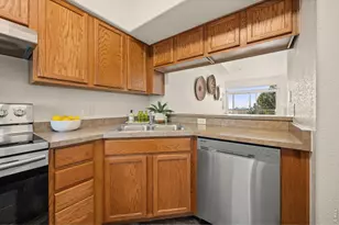 8690 Decatur St, Westminster, CO 80031 - Photo 9